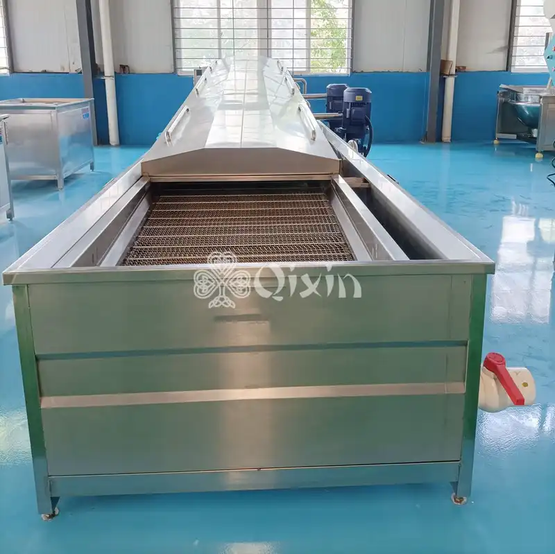 High pressure vegetable cleaning machine